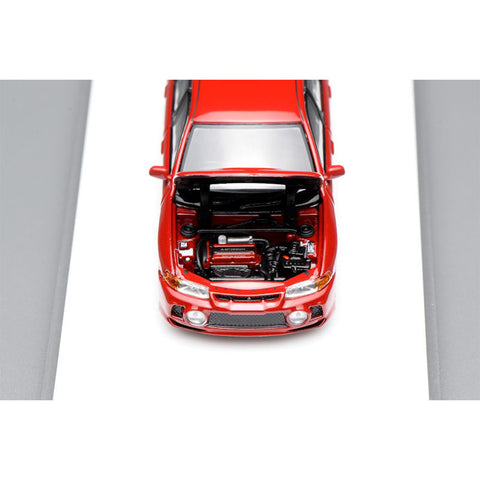 Motorhelix 64 Senior Series 1/64 Mitsubishi Lancer Evolution IV Red