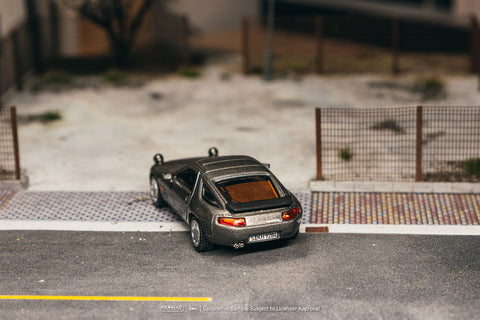 Tarmac Works 1/64 Porsche 928 S4 – Grey Metallic- Global64