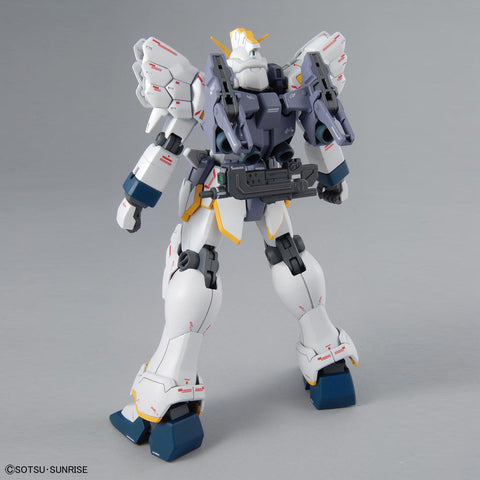 Bandai MG 1/100 Gundam Sandrock EW Ver.