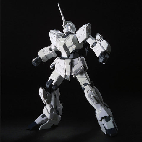 Bandai HGUC 1/144 RX-0 Unicorn Gundam (Unicorn Mode)
