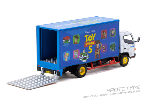 Tarmac Works 1/64 Mitsubishi Fuso Canter Toy Story 5