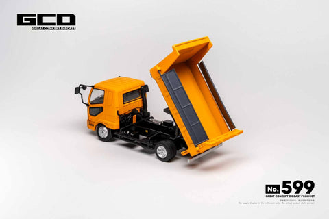 GCD 1/64 Mitsubishi Fuso Medium Duty Dump Truck (RHD)