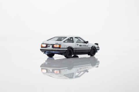 Kyosho 1/64 Initial D / Toyota Sprinter Trueno (AE86) w/ LED