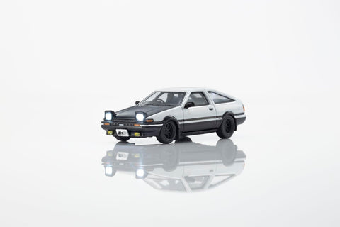 Kyosho 1/64 Initial D / Toyota Sprinter Trueno (AE86) w/ LED