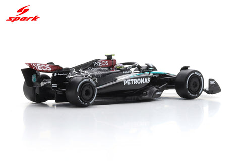Spark 1/64 Mercedes-AMG PETRONAS Formula One Team No.44 F1 W15 E Performance Bahrain GP 2024 Lewis Hamilton
