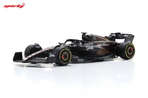 Spark 1/64 Alfa Romeo F1 Team Stake C43 No.77 Alfa Romeo F1 Team ORLEN Las Vegas GP 2023 Valtteri Bottas