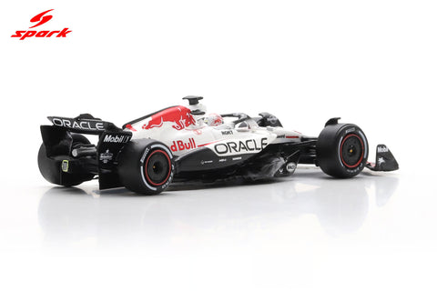 Spark 1/64 Red Bull Racing RB21 No.1 Oracle Red Bull Racing Winner Japanese GP 2025 Max Verstappen