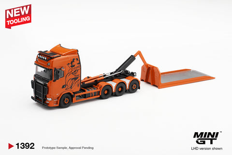 Mini GT 1/64 Scania 770S B8x4NA Hooklift Flatbed Orange
