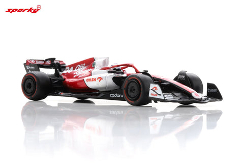 Spark 1/64 Alfa Romeo F1 Team ORLEN C42 No.24 Alfa Romeo F1 Team ORLEN 2022 Zhou Guanyu