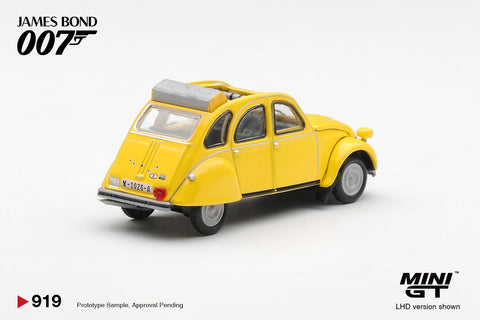 Mini GT 1:64 James Bond 007 Citroën 2CV “For Your Eyes Only”