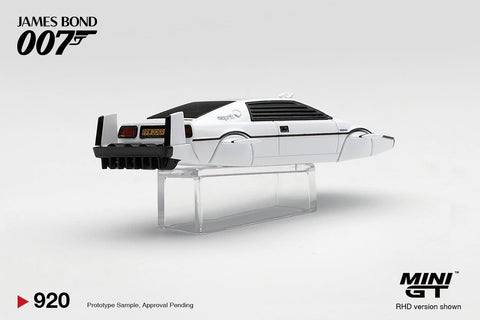 Mini GT 1:64 James Bond 007 Lotus Esprit S1 “The Spy Who Loved Me” Submarine