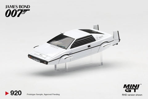 Mini GT 1:64 James Bond 007 Lotus Esprit S1 “The Spy Who Loved Me” Submarine