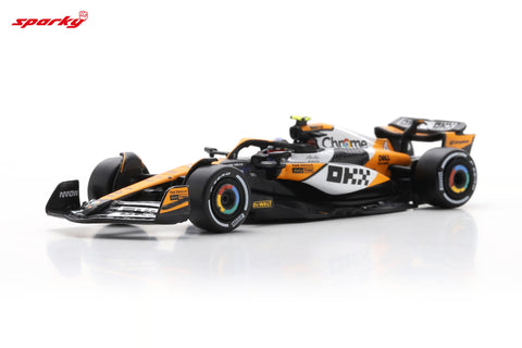 Spark 1/64 McLaren MCL38 McLaren No.4 Winner Singapore GP 2024 Lando Norris