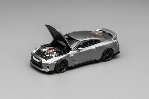 Motorhelix 1/64 Nissan GT-R (R35) Track Edition Engineered by Nismo 2020 Dark Metal Gray