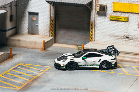Tarmac Works x Minichamps 1/64 Porsche GT3RS(992.1) MR White Green – Showcase