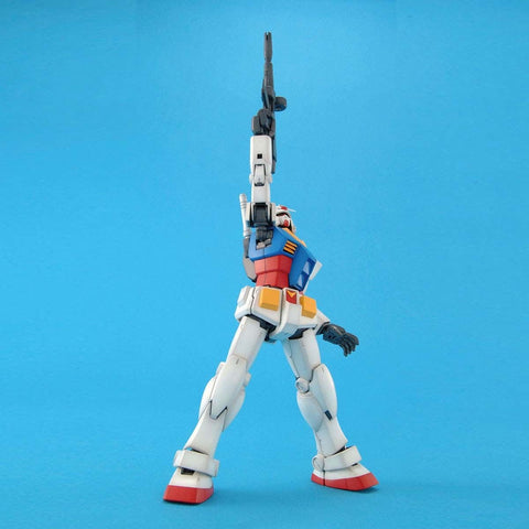 Bandai MG 1/100 RX-78-2 Gundam Ver.2.0 - GT Hobby Store