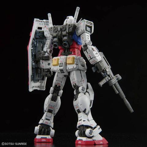 Bandai RG 1/144 RX - 78 - 2 Gundam Ver.2.0 - GT Hobby Store