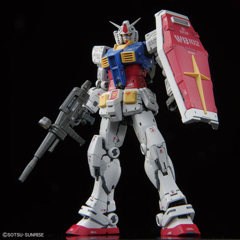 Bandai RG 1/144 RX - 78 - 2 Gundam Ver.2.0 - GT Hobby Store