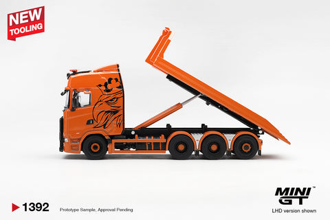 Mini GT 1/64 Scania 770S B8x4NA Hooklift Flatbed Orange
