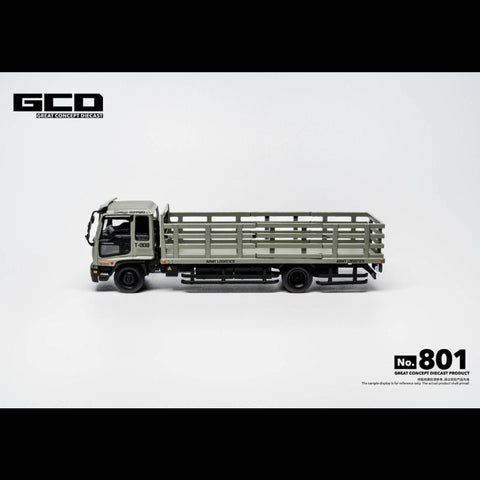 GCD 1/64 2002 Isuzu Forward Medium-Duty Truck - Military Green (RHD)