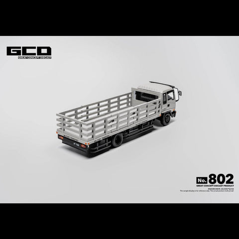 GCD 1/64 2002 Isuzu Forward Medium-Duty Truck - Air Force Combat Grey (RHD)