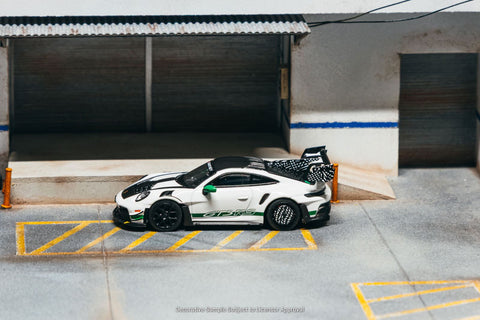 Tarmac Works x Minichamps 1/64 Porsche GT3RS(992.1) MR White Green – Showcase