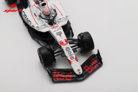 Spark 1/64 Red Bull Racing RB21 No.1 Oracle Red Bull Racing Winner Japanese GP 2025 Max Verstappen