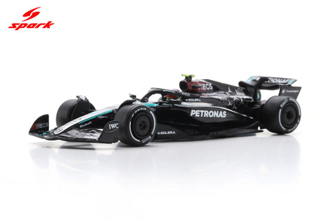 Spark 1/64 Mercedes-AMG PETRONAS Formula One Team No.44 F1 W15 E Performance Bahrain GP 2024 Lewis Hamilton