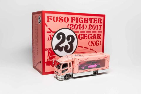 GCD 1/64 Lifting Van w/ Pink Pig Chrome MX-5 - GT Hobby Store