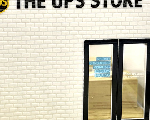 Greenlight 1:64 Diorama The UPS Store – Mijo Exclusives - GT Hobby Store