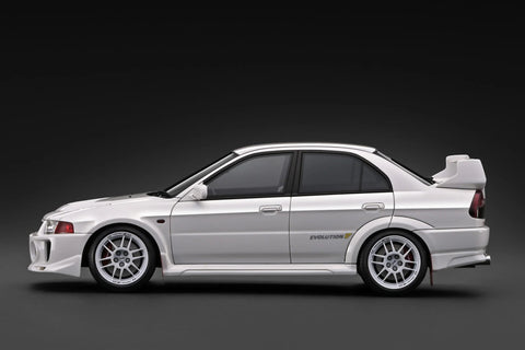 Ignition Model 1/18 Mitsubishi Lancer Evolution V (CP9A) w/ 4G63 Engine - GT Hobby Store