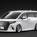 Ignition Model 1/18 Toyota ALPHARD Z (H40W) Pearl White - GT Hobby Store