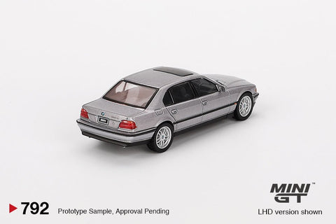 Mini GT 1:64 BMW 750IL – Aspen Silver Metallic - GT Hobby Store