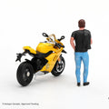 Mini GT 1/64 Ducati Panigale V4 S with Ducati Figure Yellow - GT Hobby Store