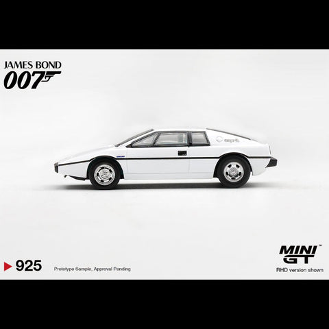 Mini GT 1/64 Lotus Esprit S1 “The Spy Who Loved Me” - GT Hobby Store