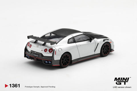 Mini GT 1/64 Nissan GT-R NISMO 2024 – Silver - GT Hobby Store