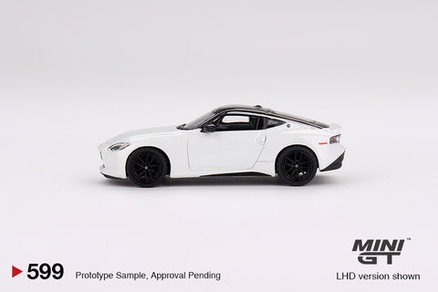 Mini GT 1:64 Nissan Z Performance 2023 – LHD – Everest White – MiJo Exclusives - GT Hobby Store