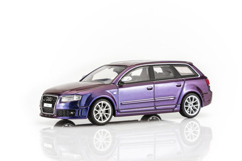 Motorhelix 1/64 Audi RS4 (B7) 2005 - Armygirl Purple Pearl - GT Hobby Store
