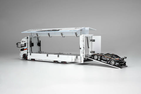 Motorhelix 1/64 LB Trucks UD Quon Cargo Truck - Athlete White - GT Hobby Store
