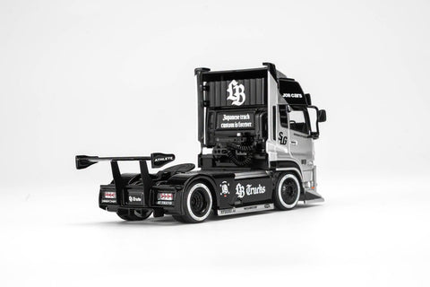 Motorhelix 1/64 LB Trucks UD Quon Head - Black & Silver - GT Hobby Store