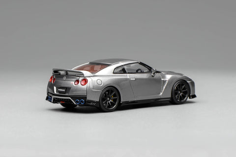 Motorhelix 1/64 Nissan GT-R (R35) Track Edition Engineered by Nismo 2020 Dark Metal Gray - GT Hobby Store