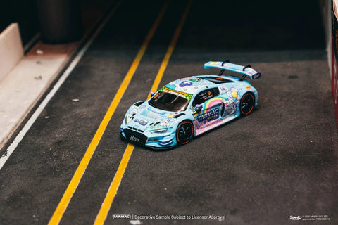Tarmac Works 1:64 Audi R8 LMS GT3 evo II Macau GT Cup – FIA GT World Cup 2025 Uno Racing Adderly Fong Model Car + Trading Cards Combo Set – Hobby64 - GT Hobby Store