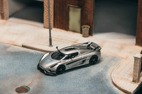Tarmac Works 1:64 Koenigsegg Regera with Trading Cards Pack – Silver – Global64 Tarmac Cards – MiJo Exclusives Limited Edition - GT Hobby Store