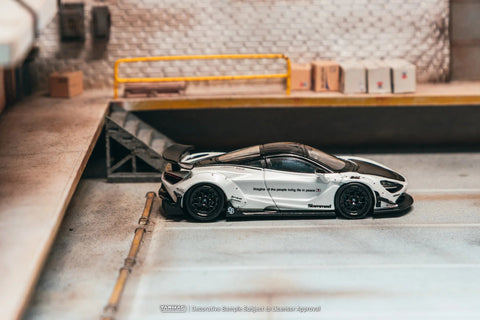 Tarmac Works 1:64 LB - WORKS 720S with extra set of wheels two stance option included – White - GT Hobby Store
