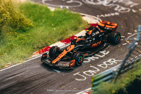Tarmac Works 1:64 McLaren F1 MCL60 Japanese Grand Prix 2023 Lando Norris - GT Hobby Store