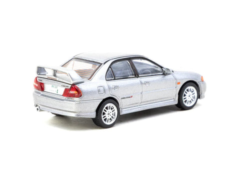 Tarmac Works 1:64 Mitsubishi Lancer GSR Evolution IV with Trading Cards – Silver - GT Hobby Store