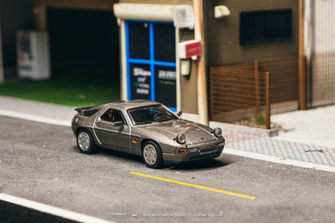 Tarmac Works 1/64 Porsche 928 S4 – Grey Metallic- Global64 - GT Hobby Store
