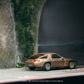 Tarmac Works 1:64 Porsche 928 S4 – Platinum Metallic - Global64 - GT Hobby Store