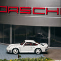 Tarmac Works 1:64 Porsche 959 White Model Car + Trading Cards Combo Set – White – Global64 - GT Hobby Store