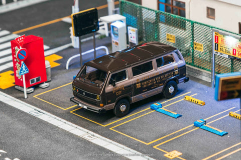 Tarmac Works x Schuco 1:64 GRSX Volkswagen T3 Van – Brown – Gollab64 – Special Edition - GT Hobby Store
